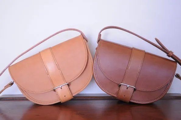 Sacs en cuir d’un maroquinier